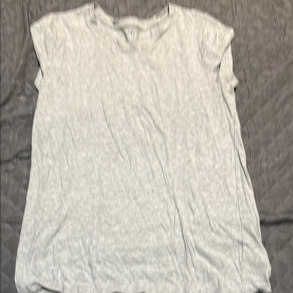 GAP Gray Relaxed Short Sleeve T-Shirt
